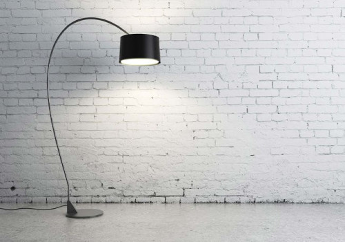 Hoe werkt een spaarlamp en waarom is hij zuiniger dan een gloeilamp?