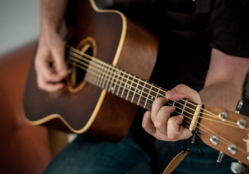 Wat kan ik spelen op een akoestische gitaar?