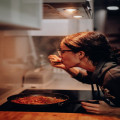 Wat zijn de voordelen van koperen pannen in de keuken?