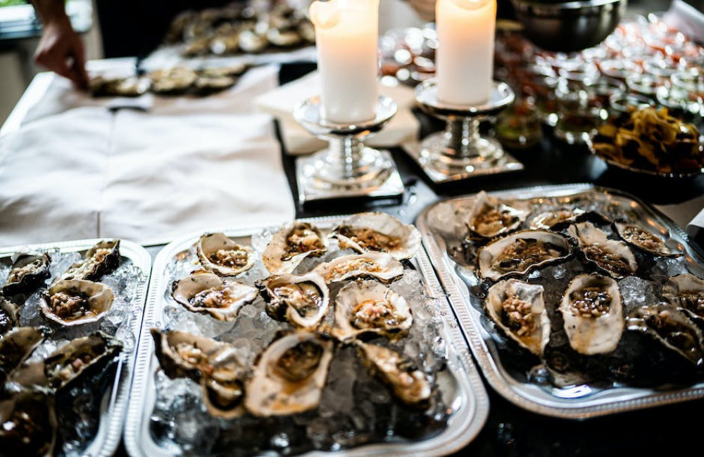 Etentje thuis? Verras je gasten met oesters!
