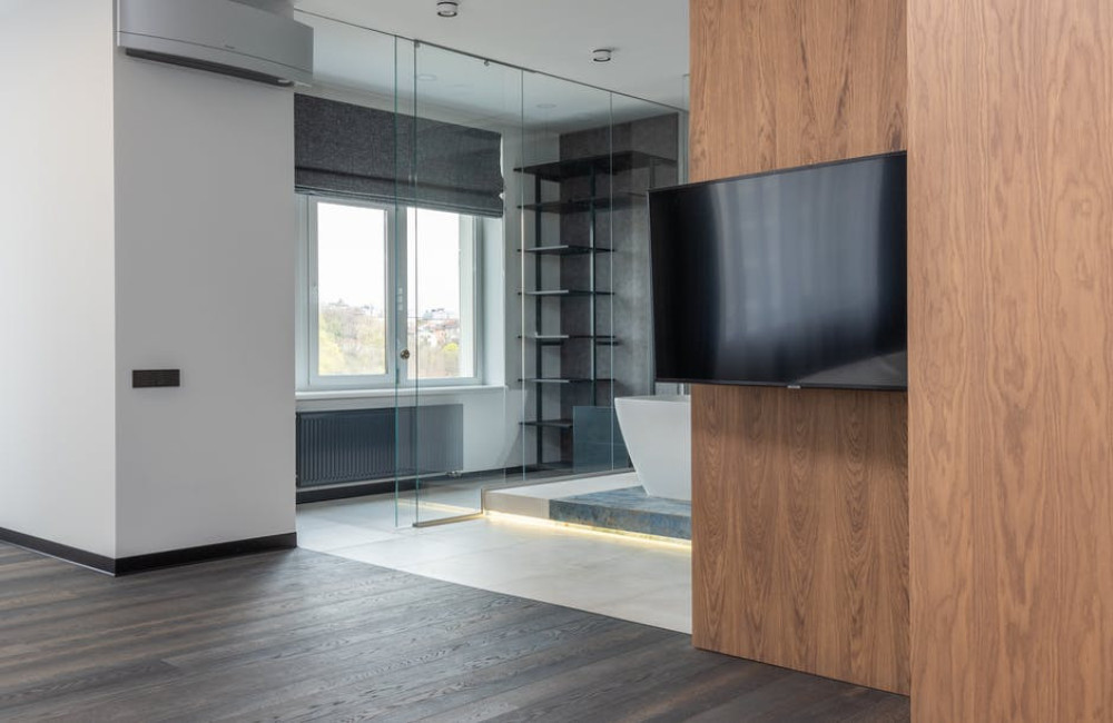 Bespaar ruimte met een tv beugel